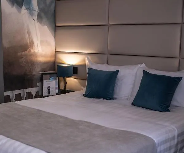Relais Manzoni Roma