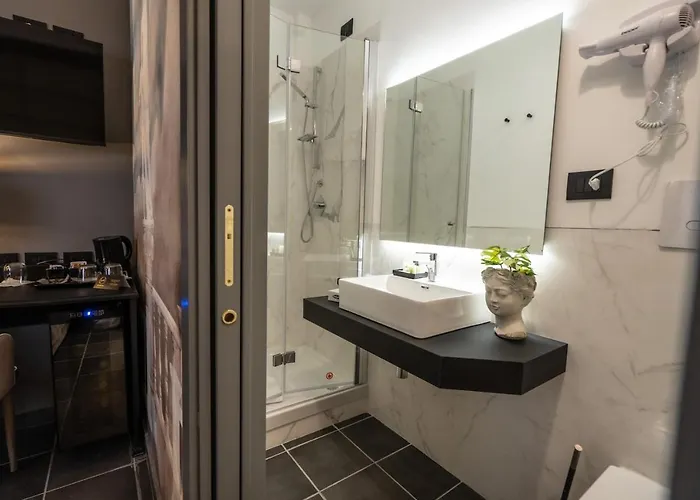 Relais Manzoni 3* Roma