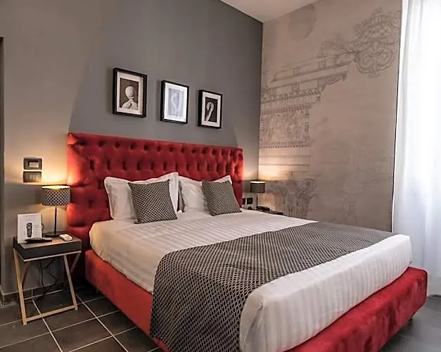 Relais Manzoni Otel 3*